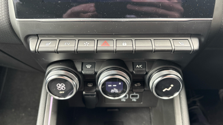 Renault Clio 1.6 E-TECH Hybrid 140 Lutecia SE 5dr Auto Hybrid Hatchback